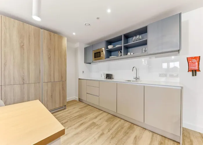 Brand New Student Only Ensuite In Leeds *