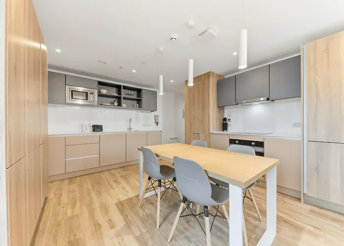 Holiday home Brand New Student Only Ensuite In Leeds